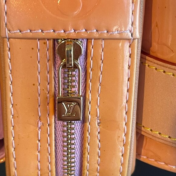 LOUIS VUITTON Vintage (1999) Monogram Vernis Fulton Belt Bag 24" - 28"- Preowned - Picture 3 of 13